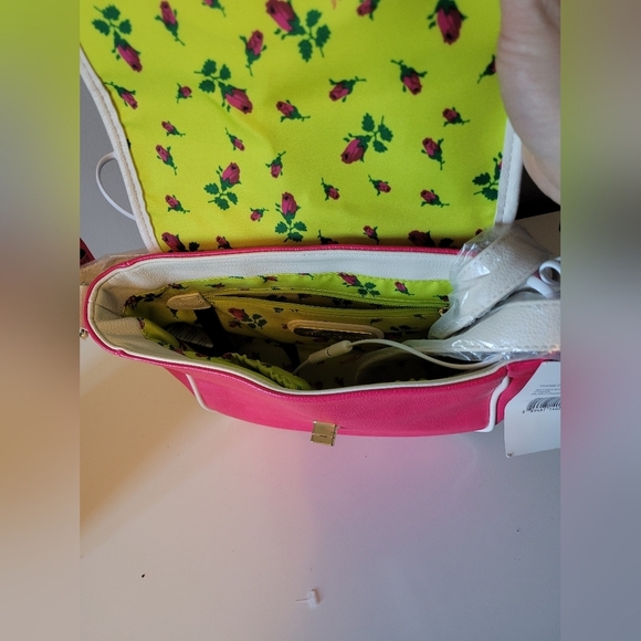 Betsey Johnson Betsey's Hotline Phone Purse, BNWT - Picture 8 of 11